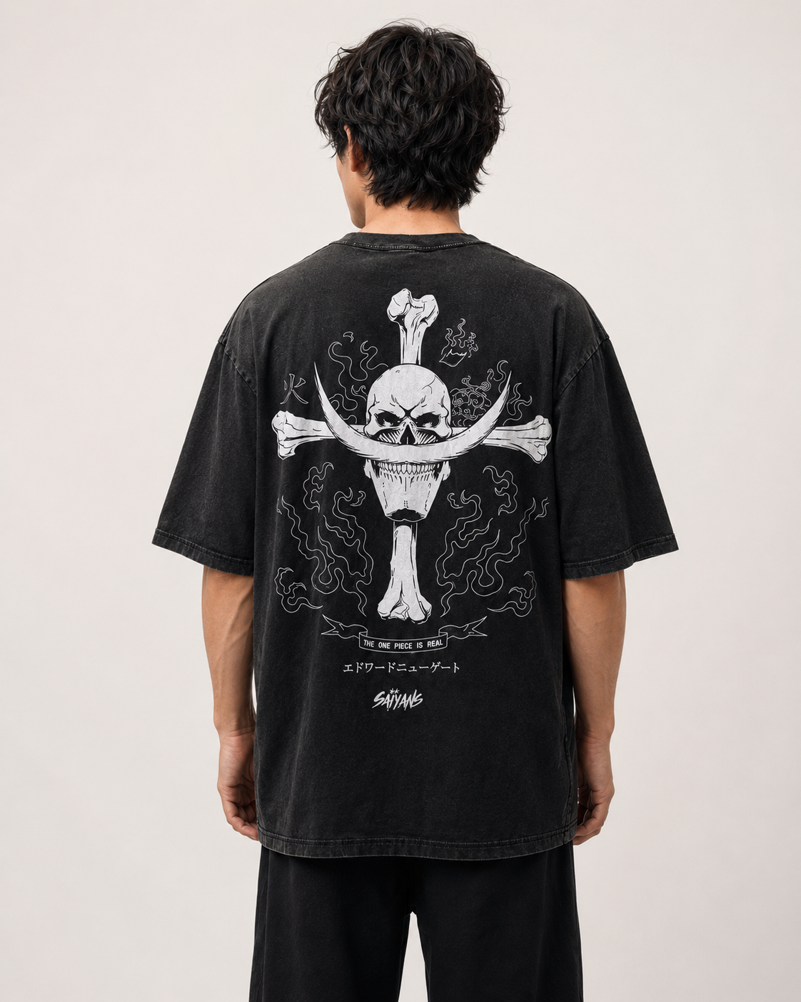 Whitebeard anime t-shirt fabric and fit close-up - Saiyans Studio